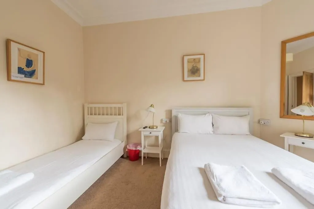 Apartament Beautiful 2 Bed 2 Bath Flat Overlooking Meadows Park Edynburg
